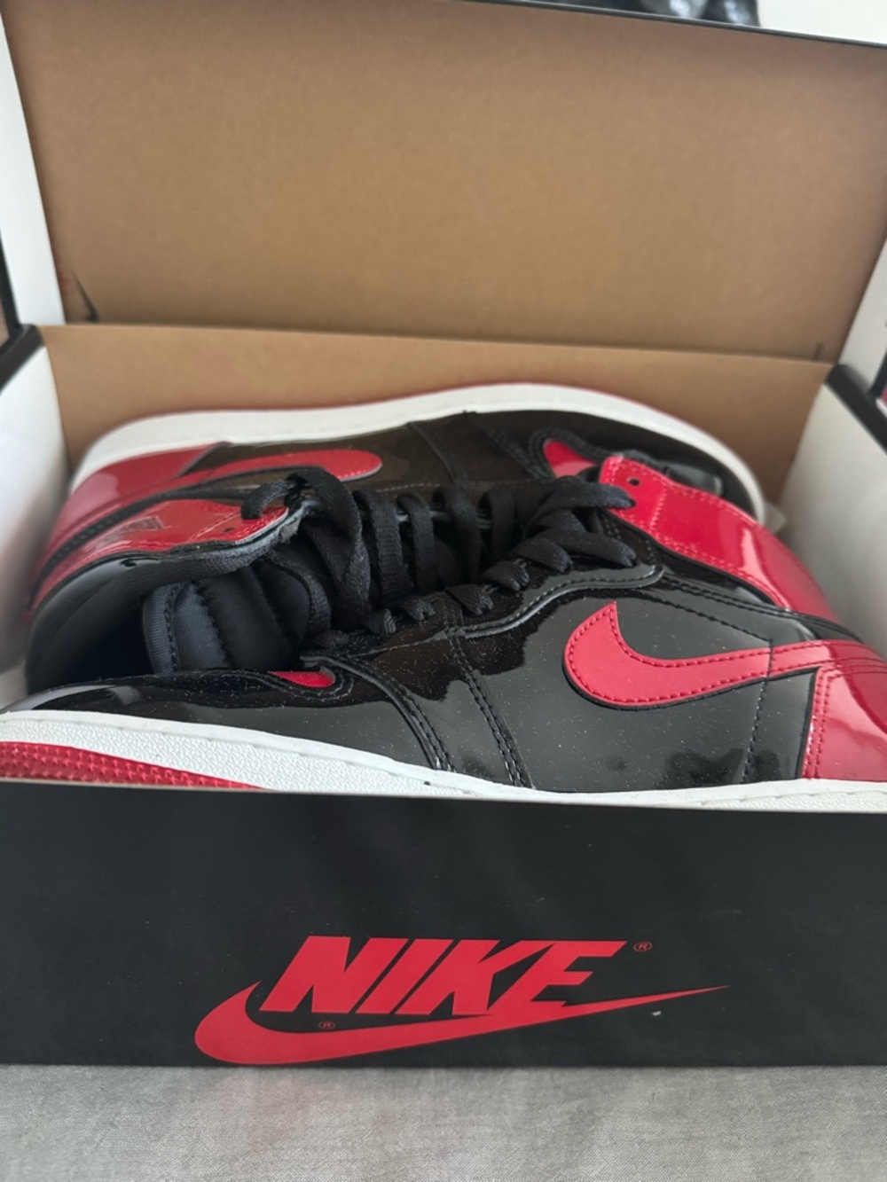 Air Jordan 1 Retro High OG GS - Picture 3 of 6